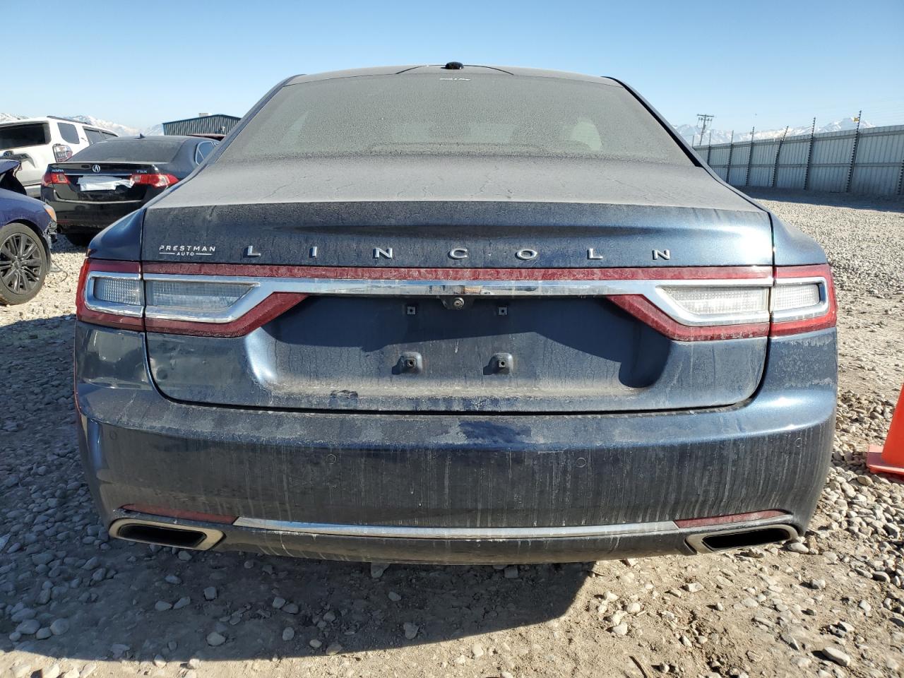 2017 Lincoln Continental - Image 6