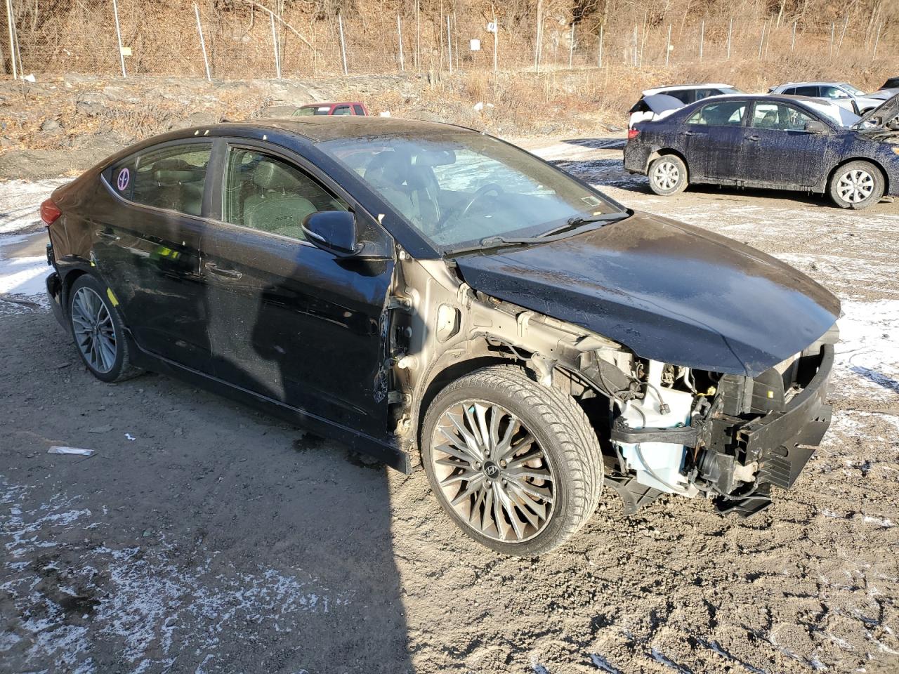 2018 Hyundai Elantra - Image 4