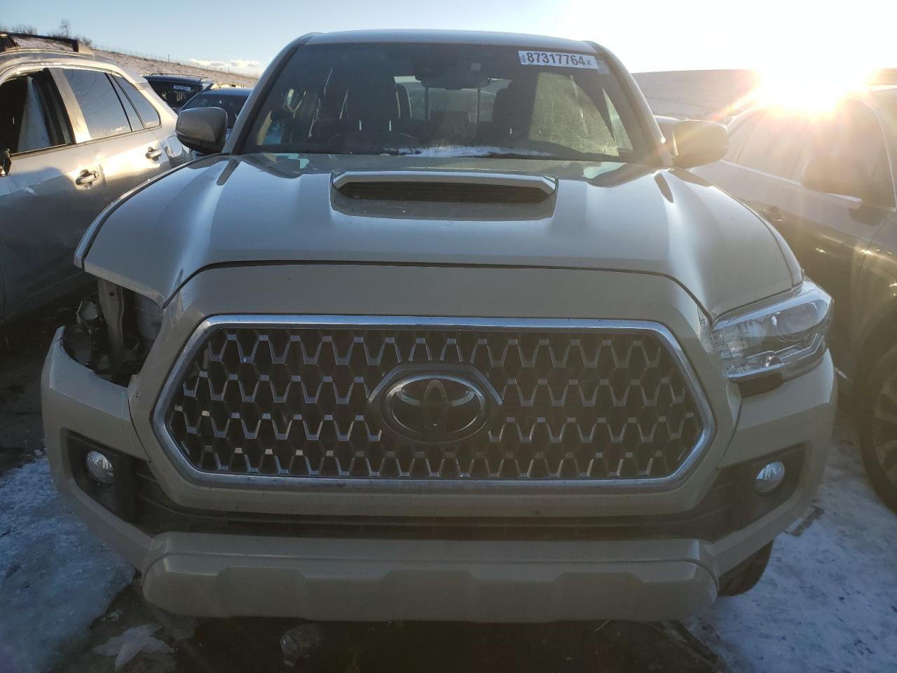2019 Toyota Tacoma - Image 5