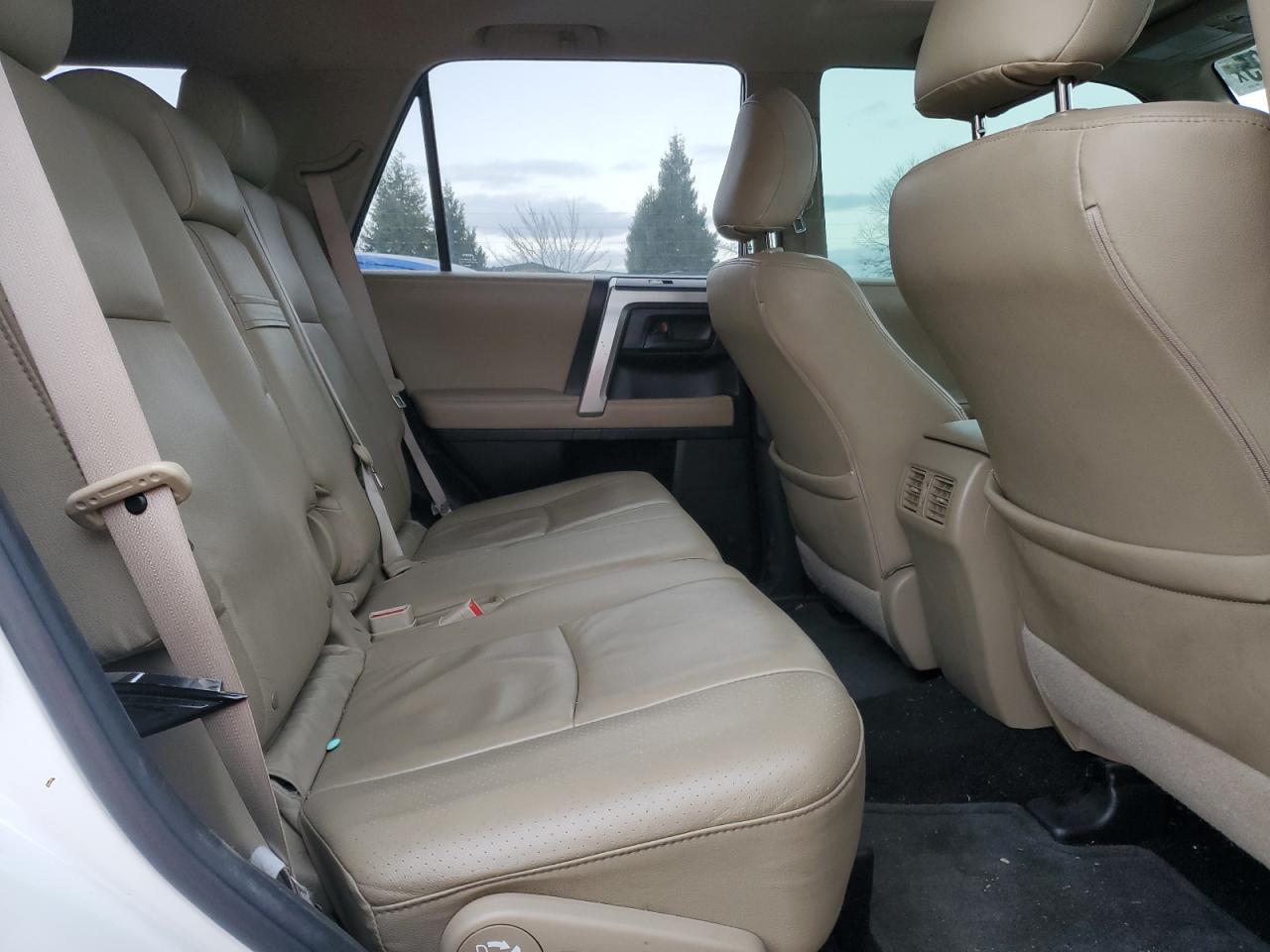 2011 Toyota 4Runner - Image 11