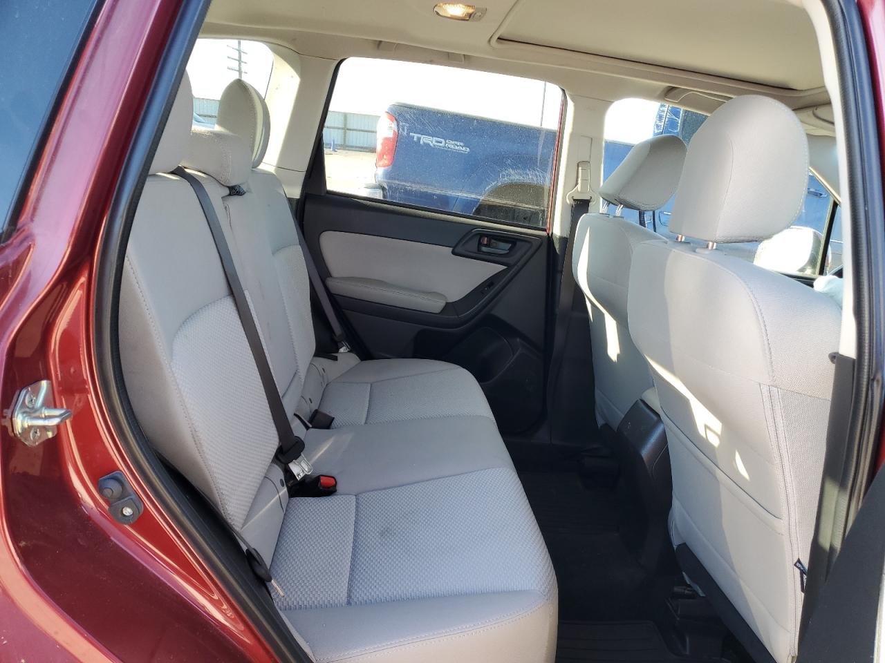 2016 Subaru Forester - Image 11