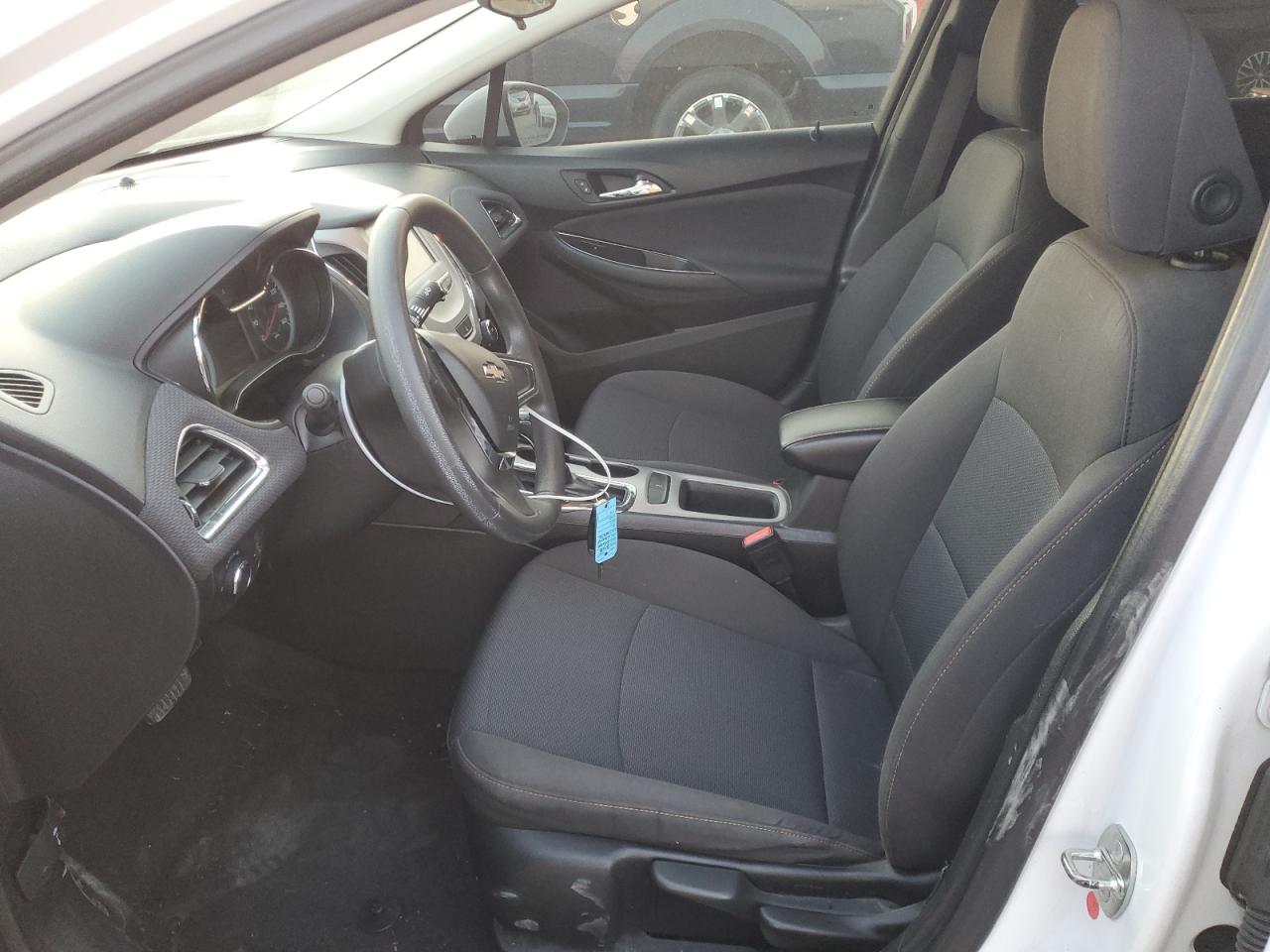 2018 Chevrolet Cruze - Image 7