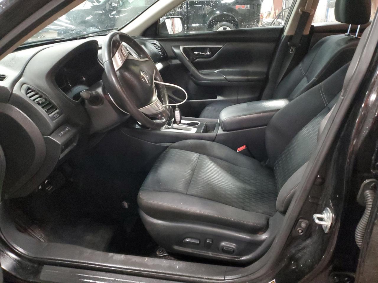 2017 Nissan Altima - Image 7