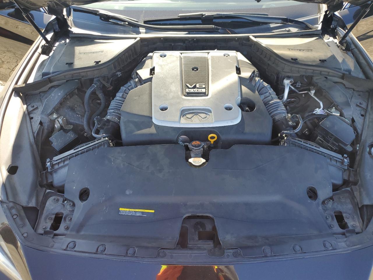 2014 Infiniti Q50 - Image 12