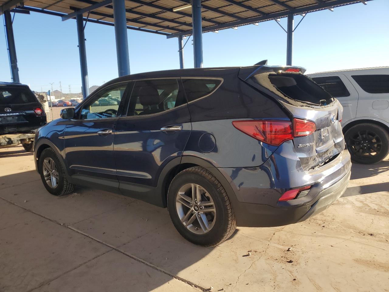2017 Hyundai Santa Fe - Image 2