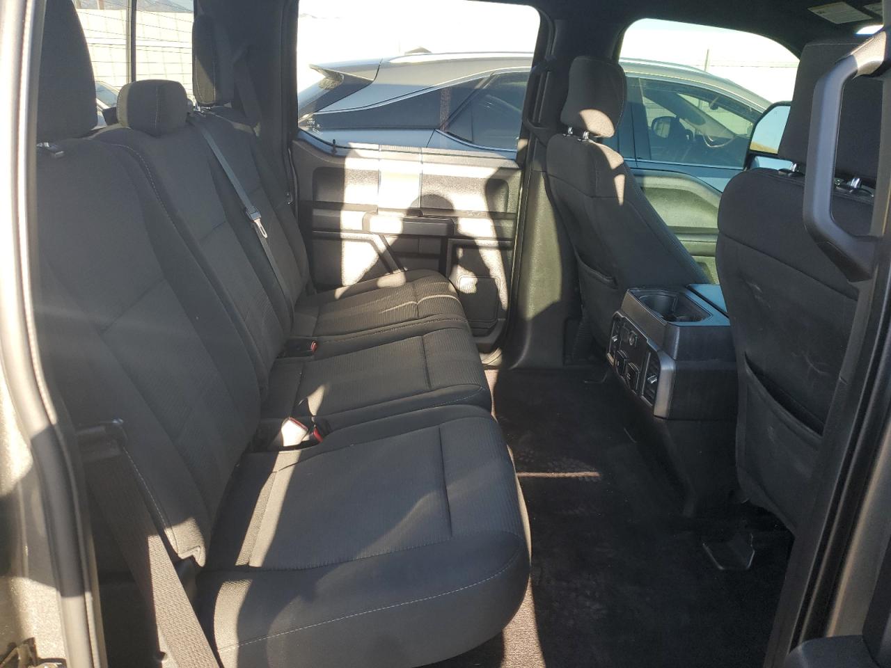 2017 Ford F-150 - Image 10