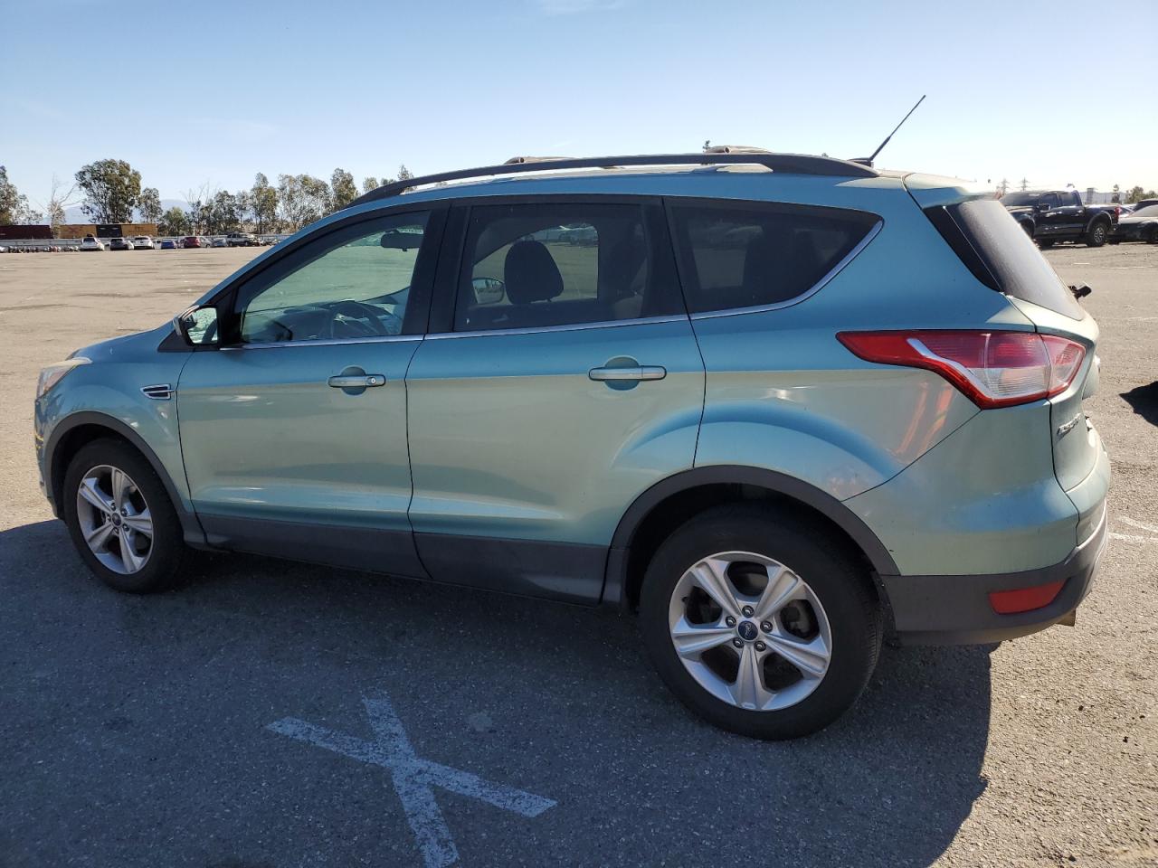 2013 Ford Escape - Image 2