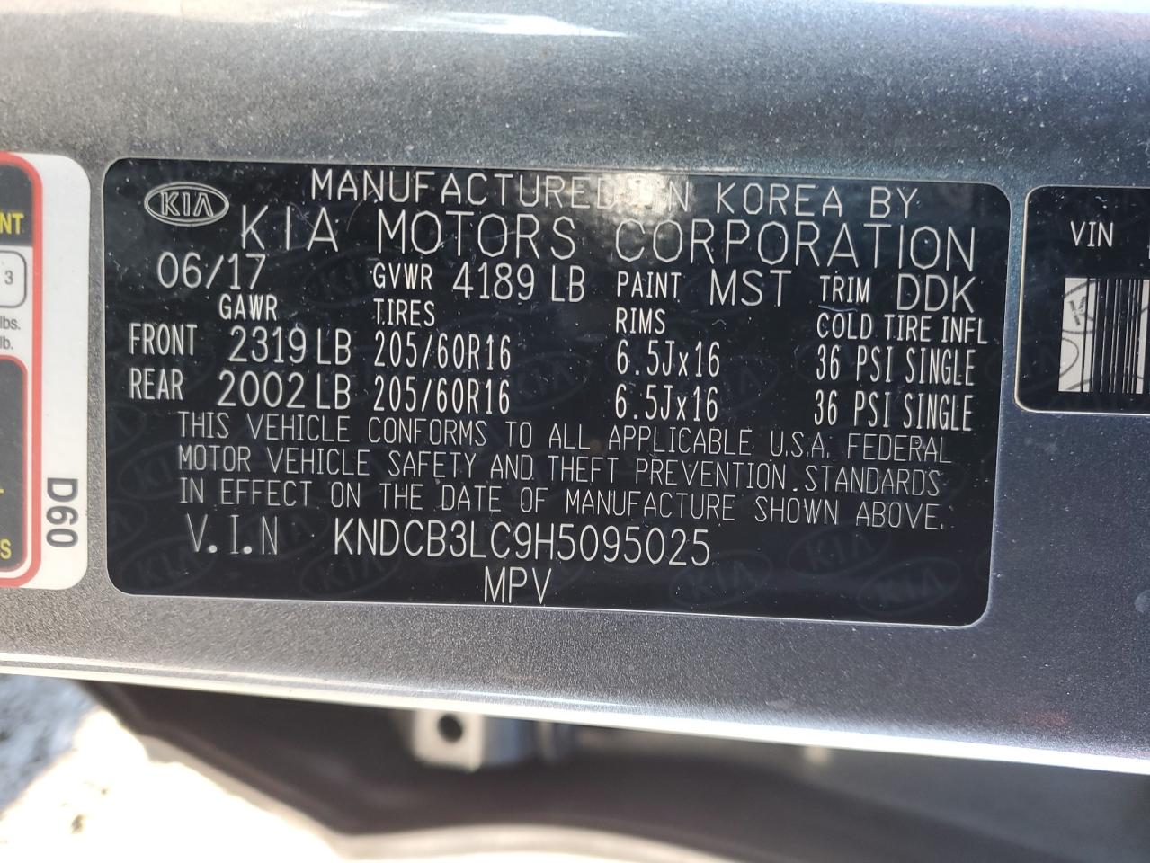 2017 Kia Niro - Image 14