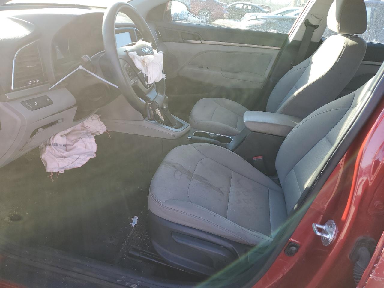 2018 Hyundai Elantra - Image 7