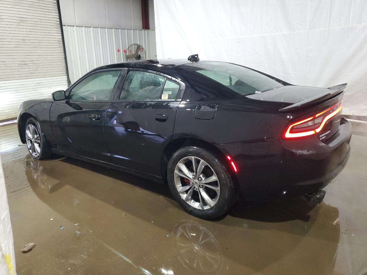 2016 Dodge Charger - Image 2