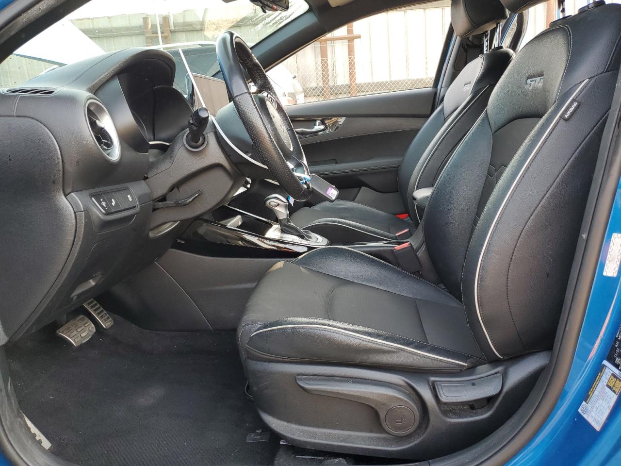 2023 Kia Forte - Image 7