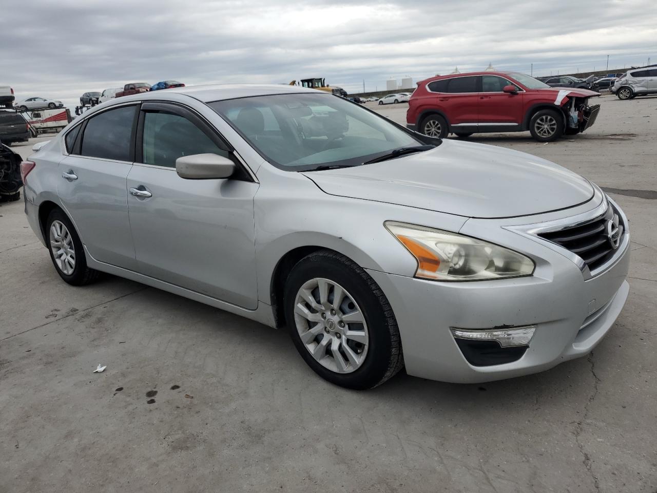 2013 Nissan Altima - Image 4
