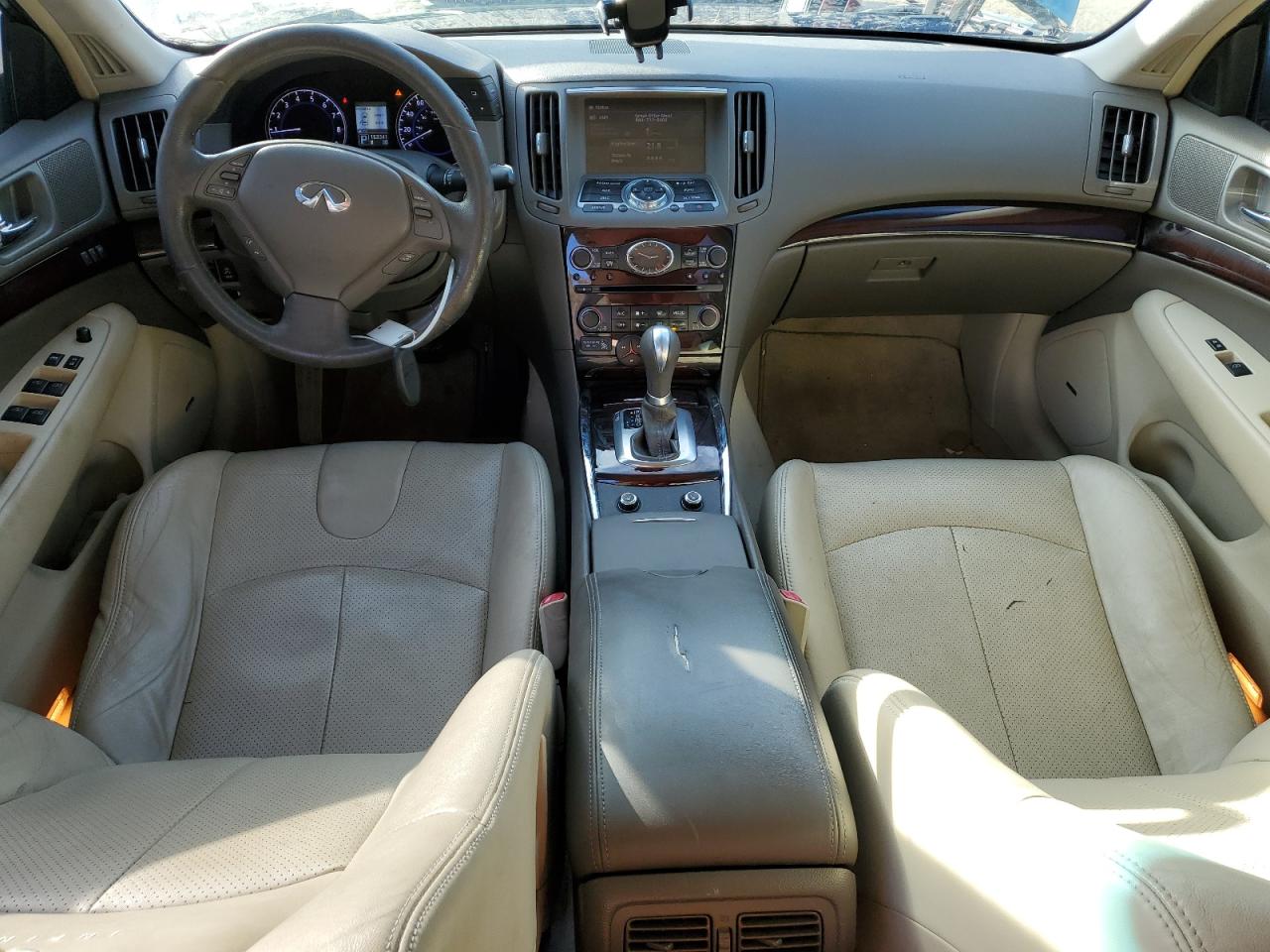 2013 Infiniti G - Image 8