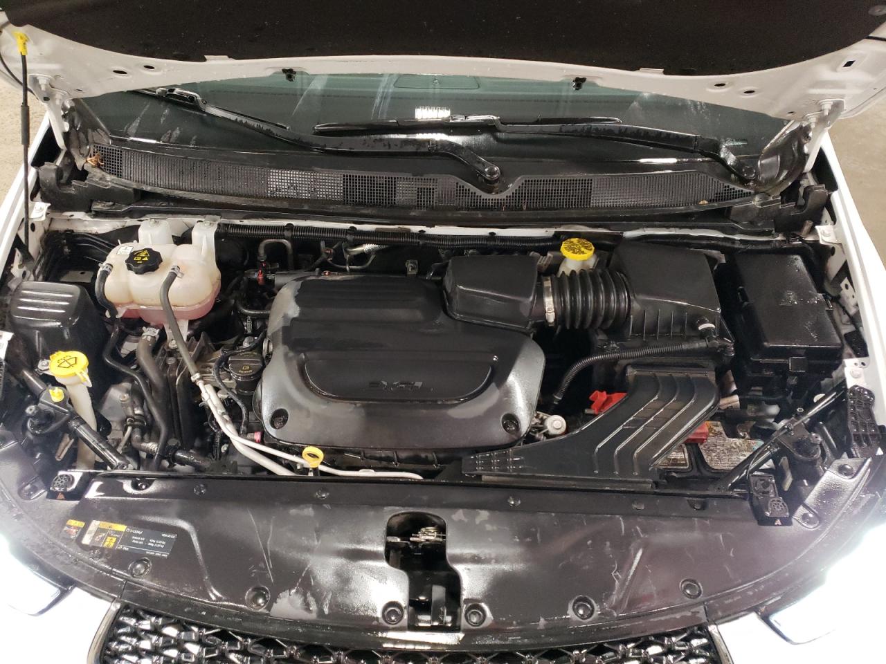 2022 Chrysler Pacifica - Image 12