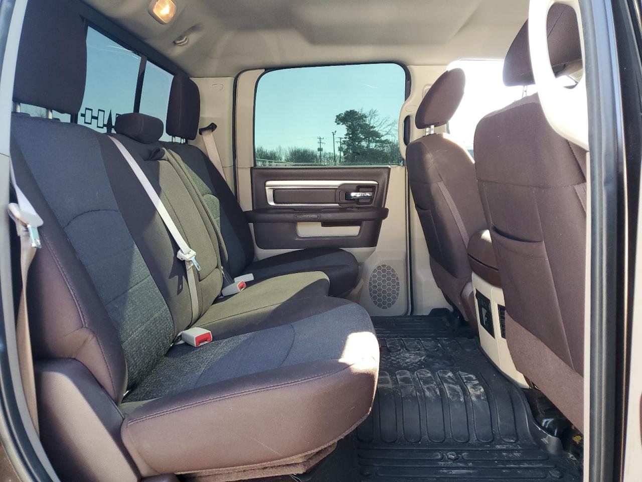 2017 RAM 1500 - Image 10