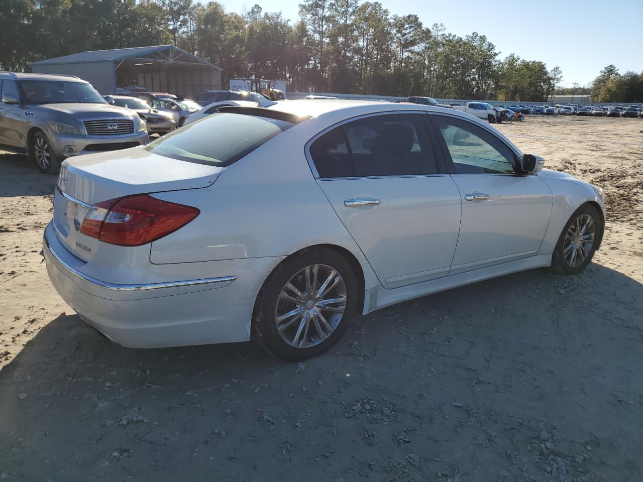 2012 Hyundai Genesis - Image 3