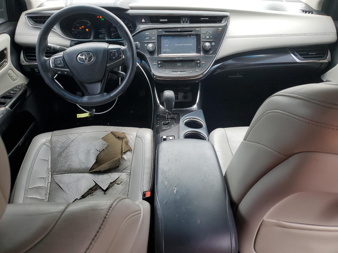 2015 Toyota Avalon - Image 8