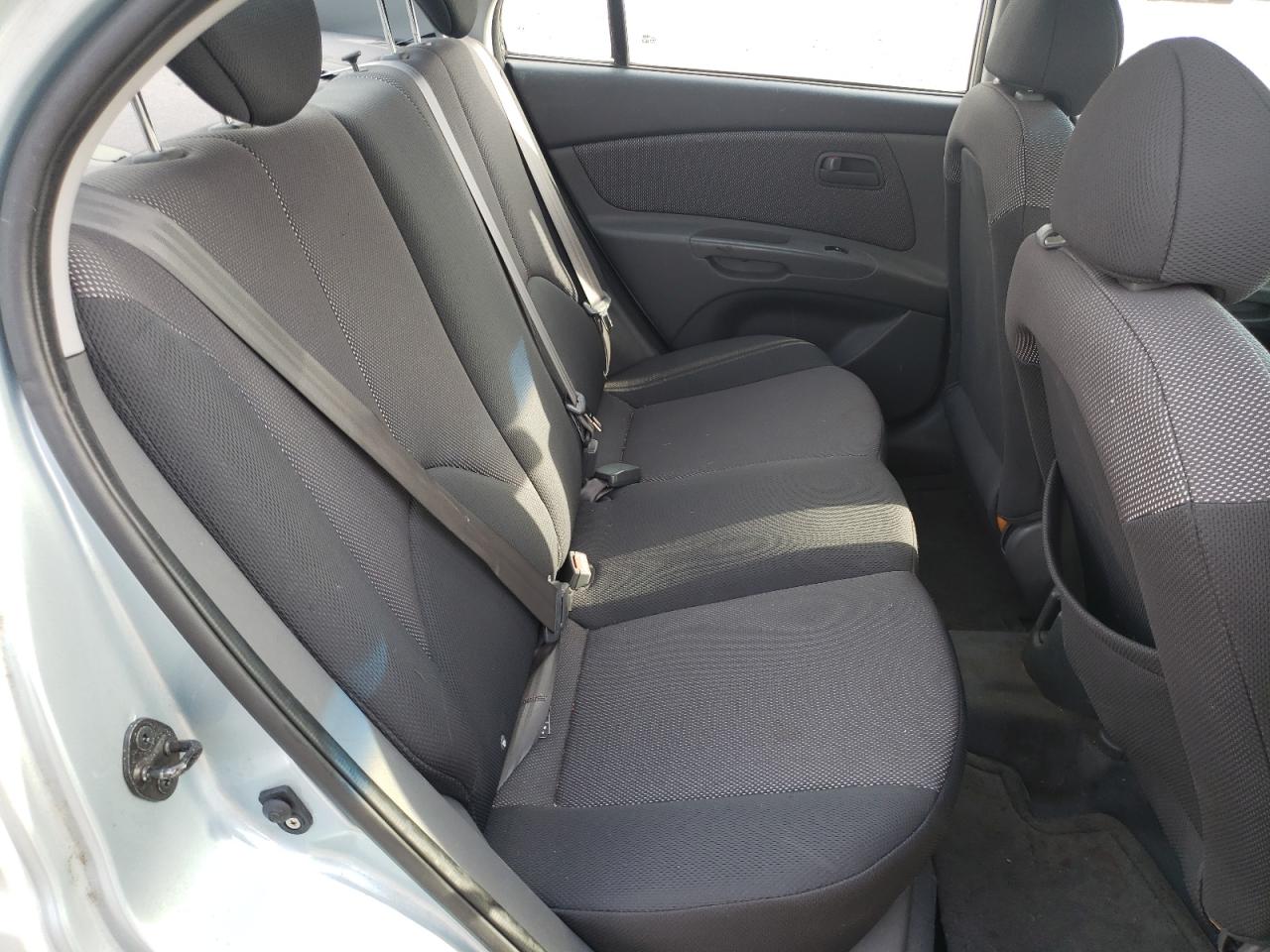 2007 Kia Rio - Image 10