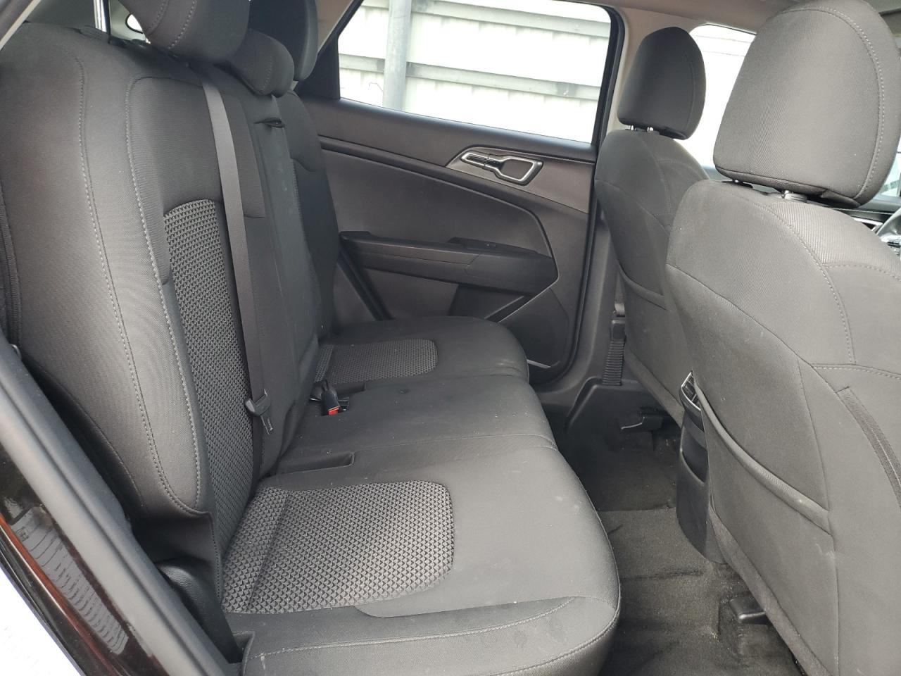 2023 Kia Sportage - Image 10