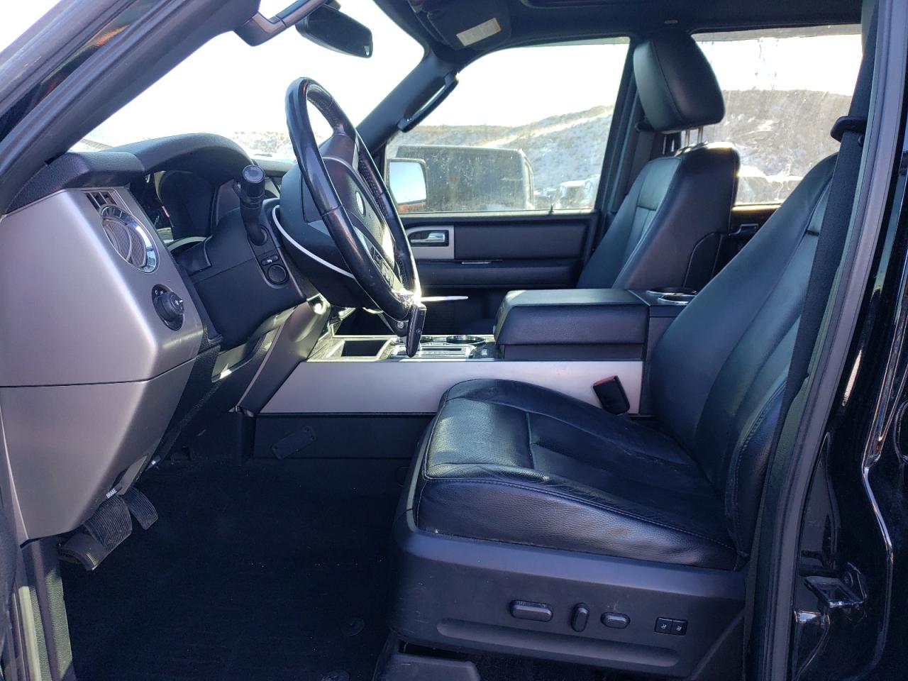 2017 Ford Expedition - Image 7