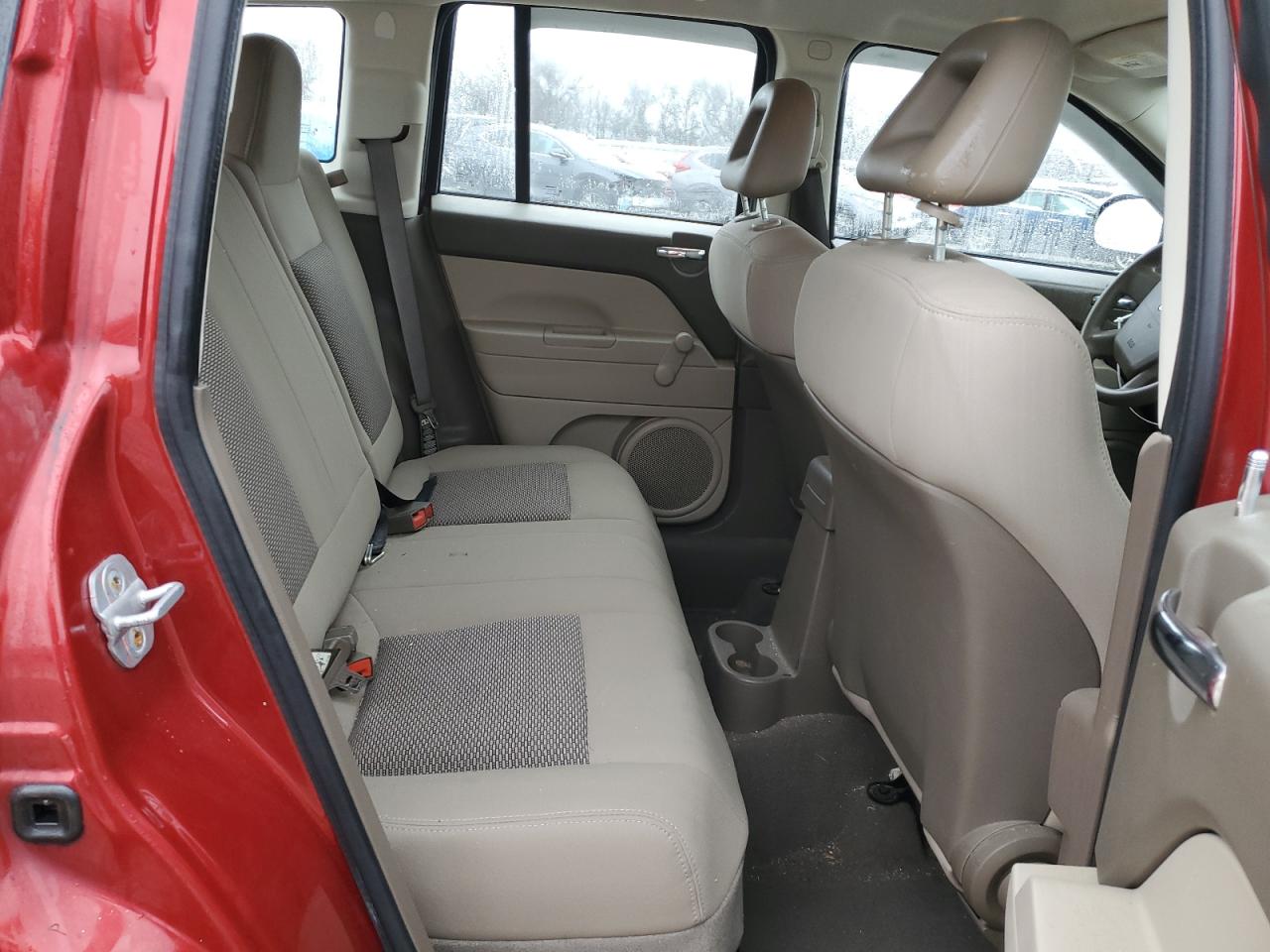 2008 Jeep Compass - Image 12