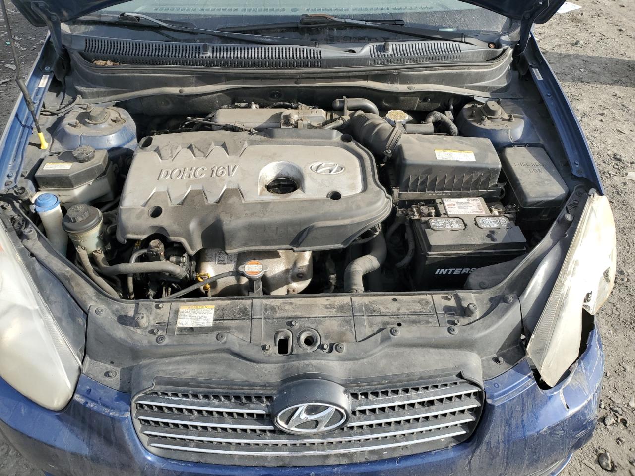 2007 Hyundai Accent - Image 11