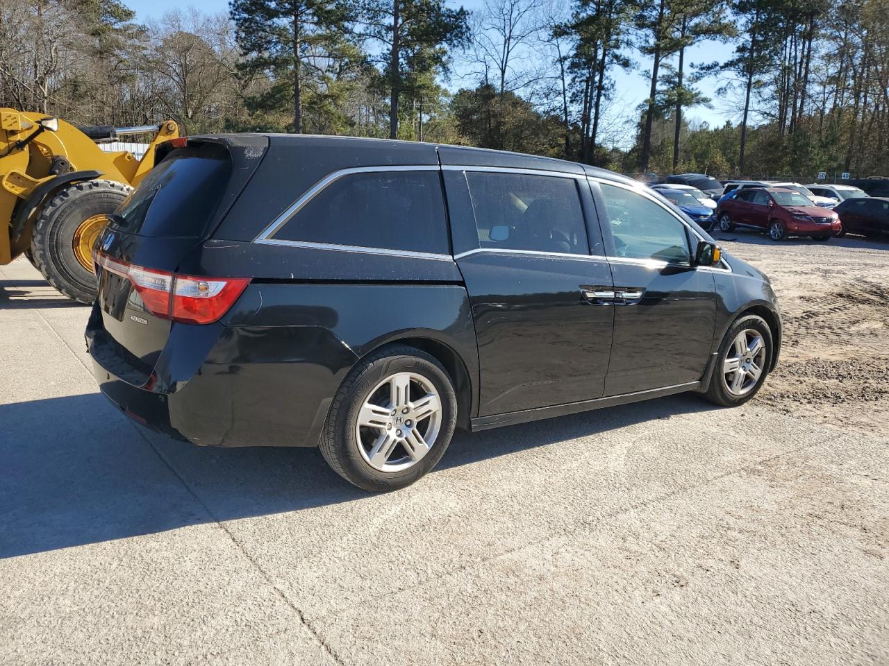 2011 Honda Odyssey - Image 3