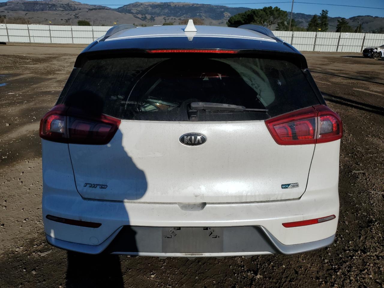 2017 Kia Niro - Image 6