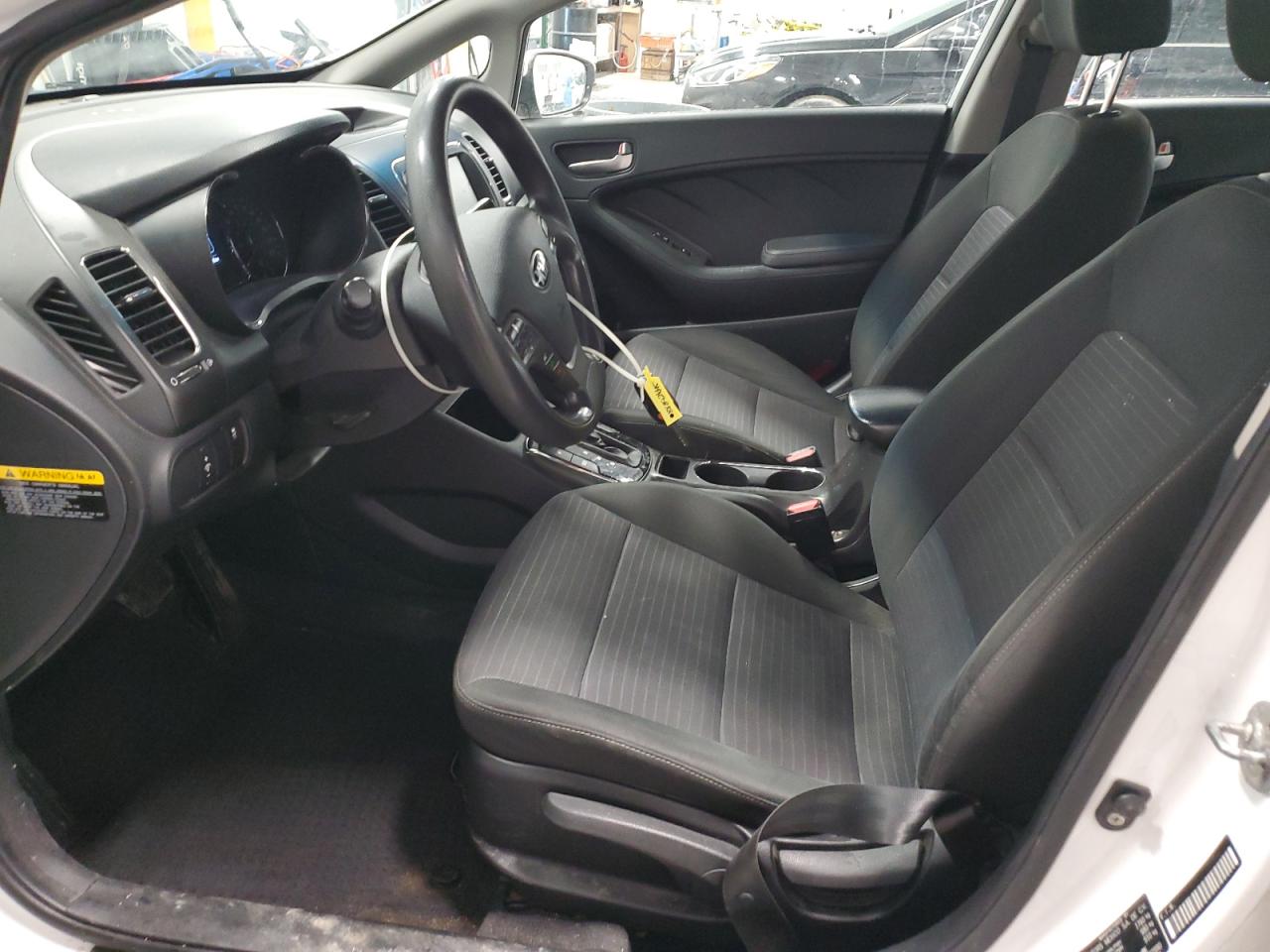 2018 Kia Forte - Image 7
