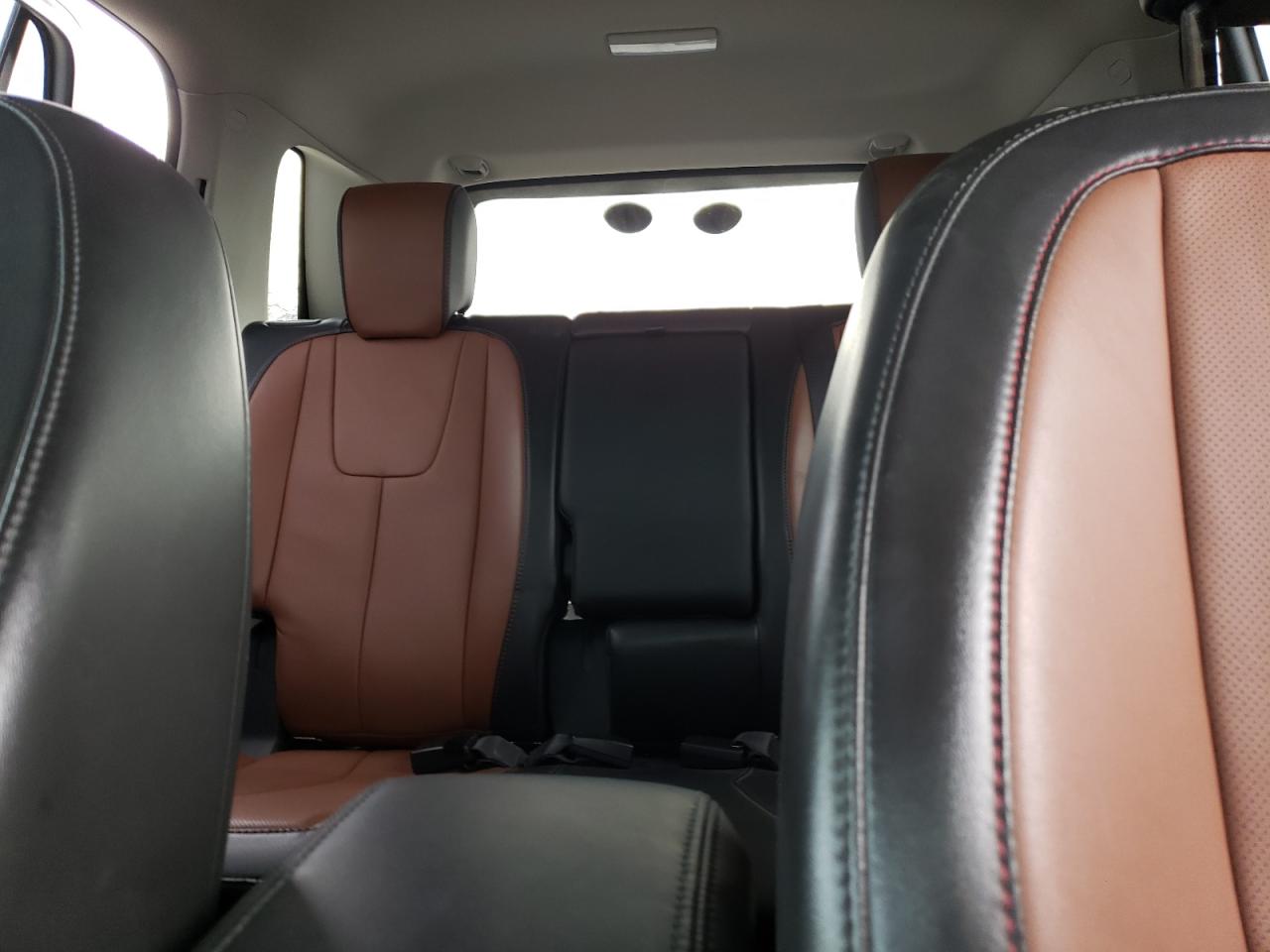 2017 GMC Terrain - Image 10