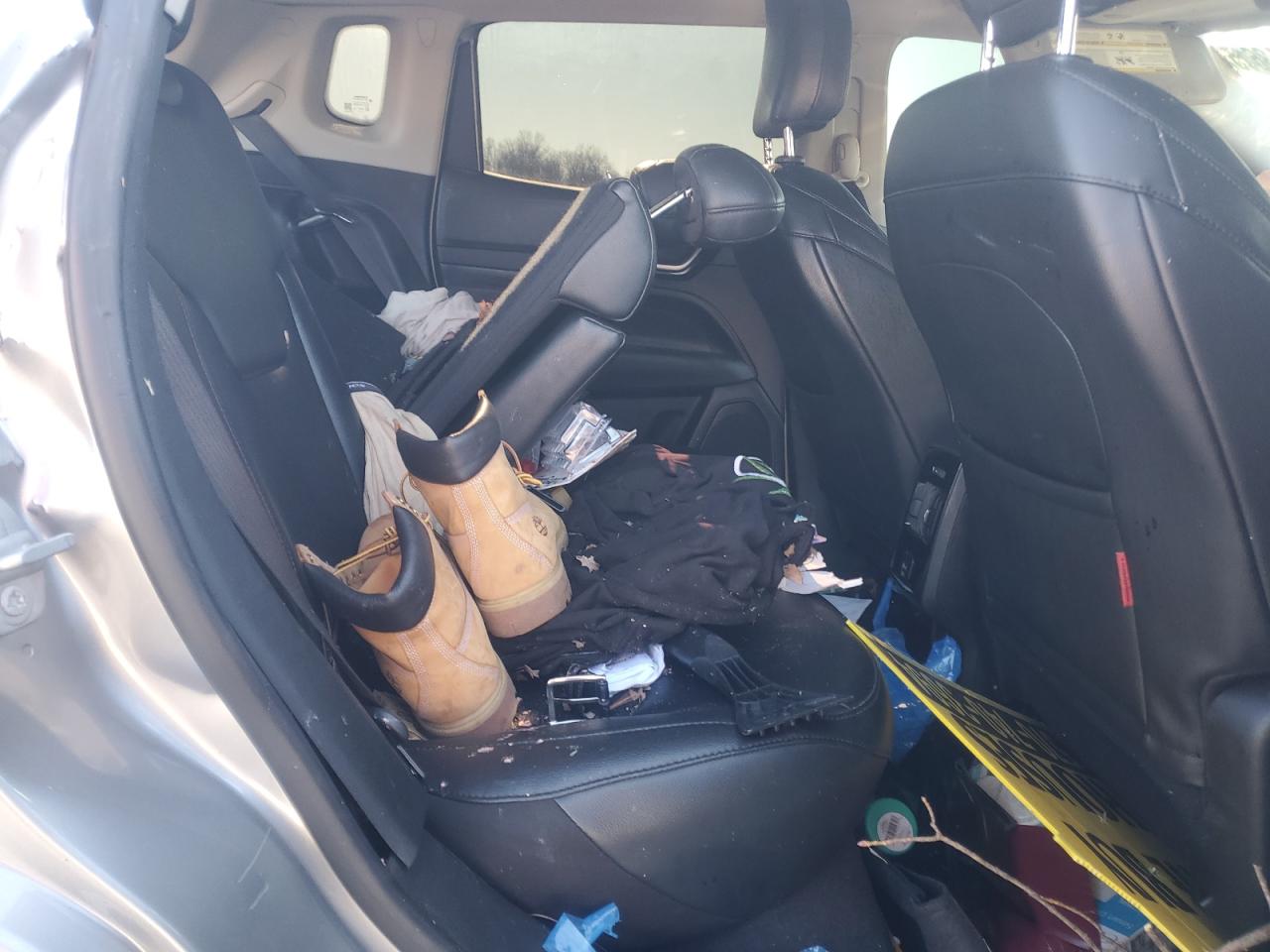 2022 Jeep Compass - Image 12