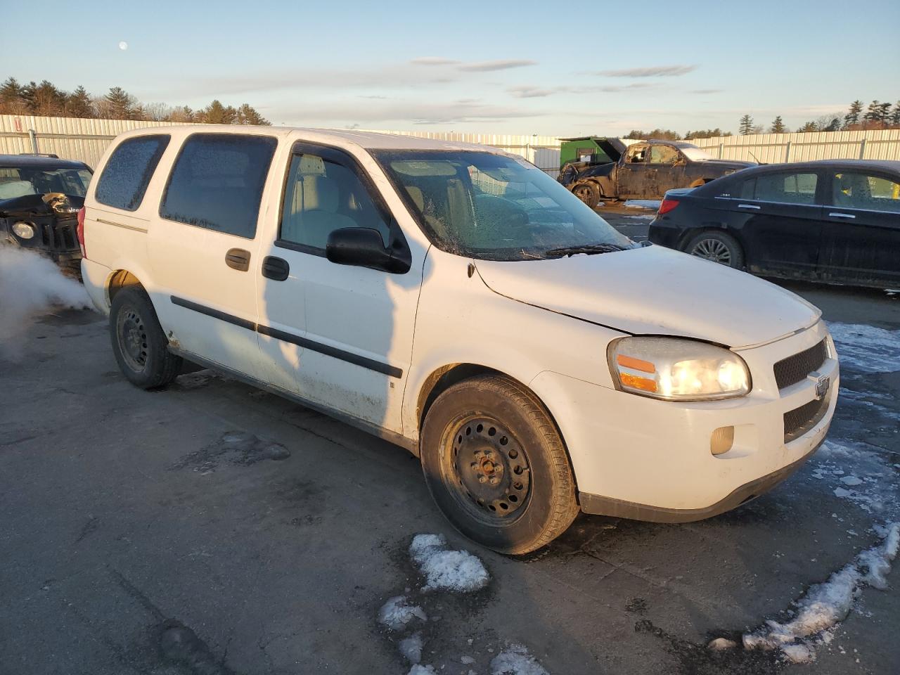 2008 Chevrolet Uplander - Image 4