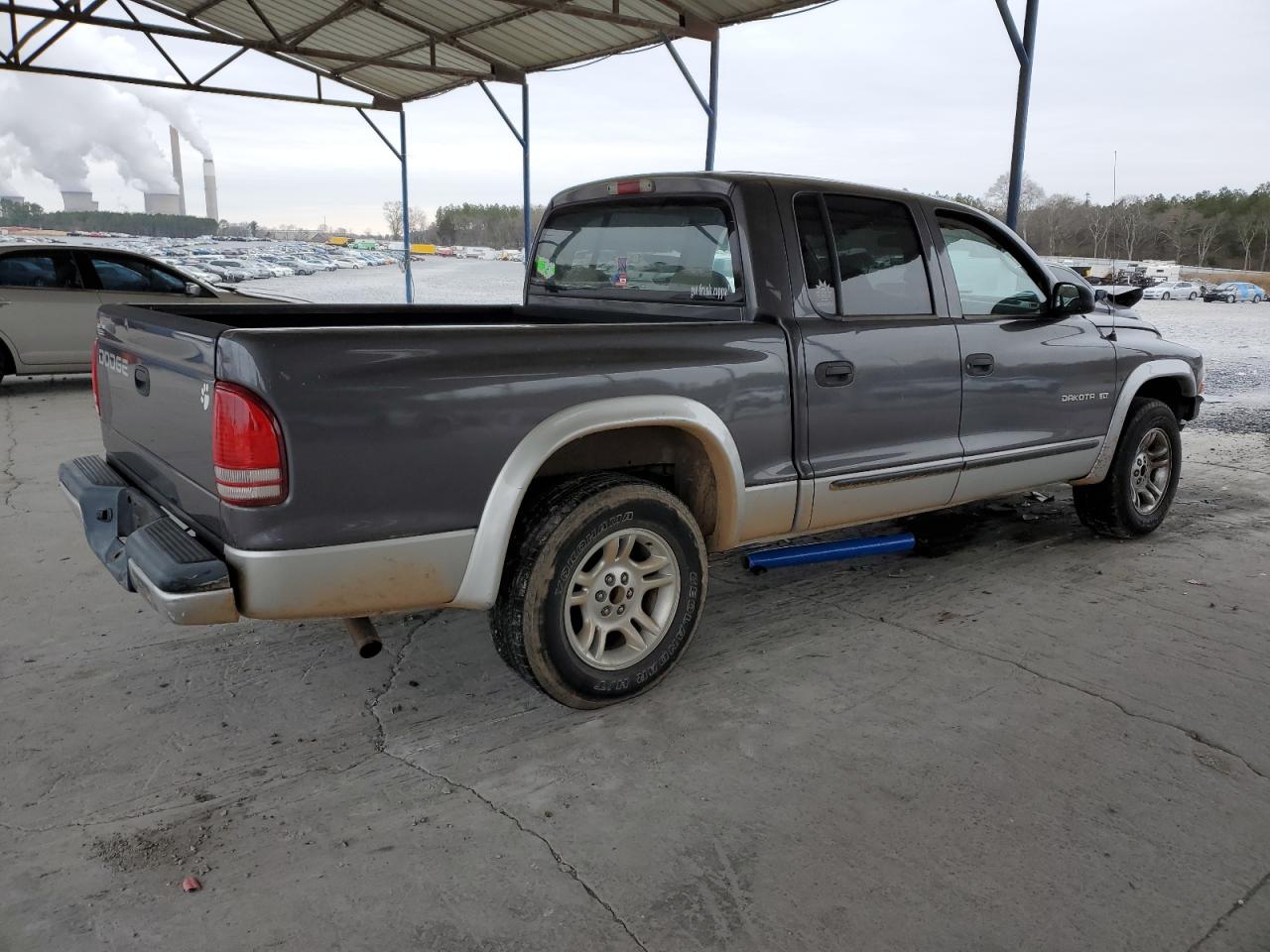 2002 Dodge Dakota - Image 3