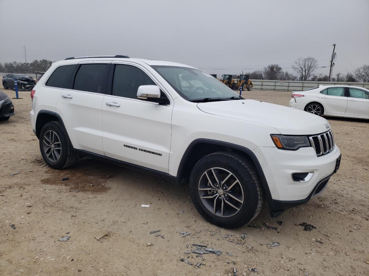2017 Jeep Grand Cherokee - Image 4