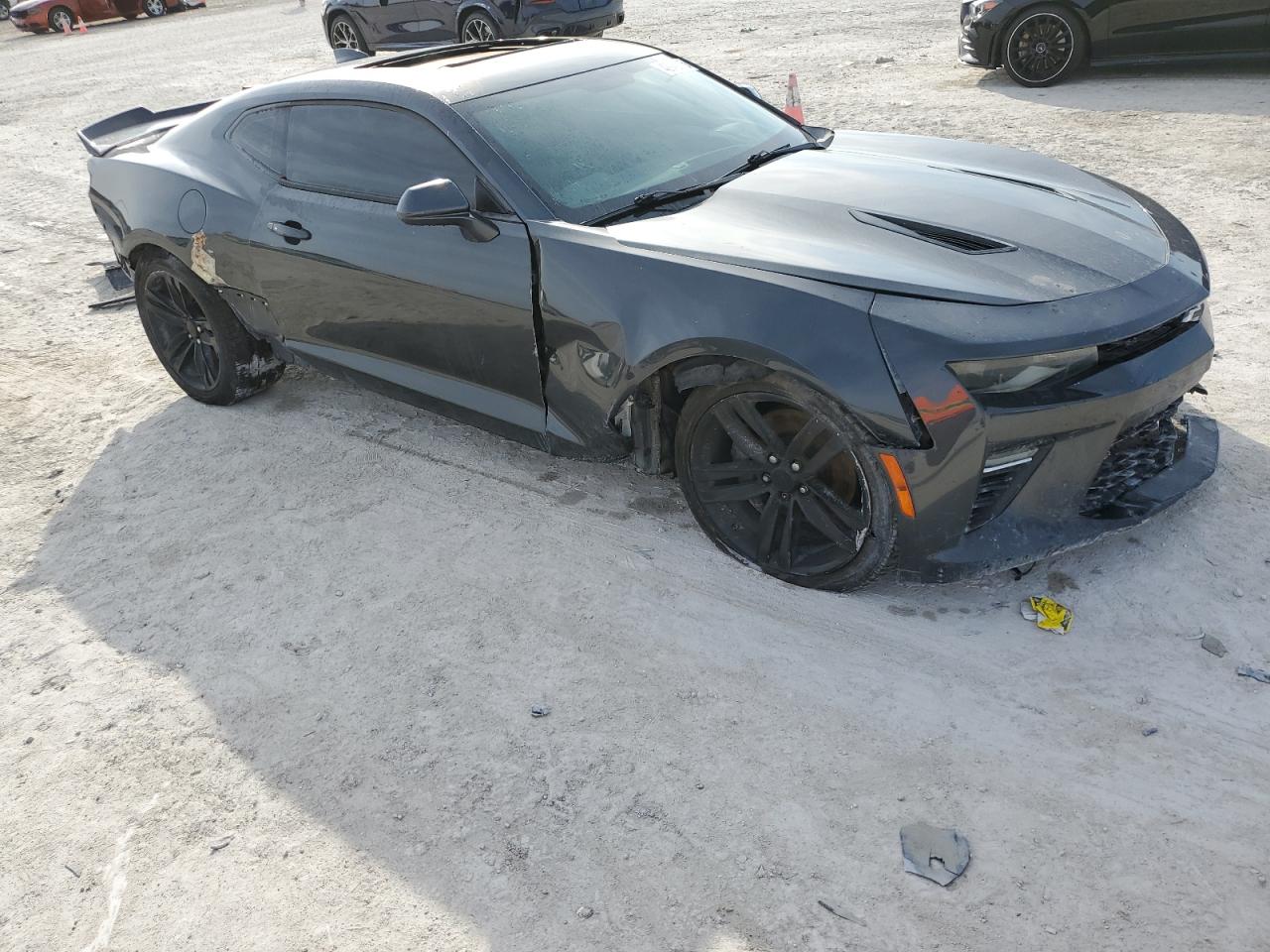 2018 Chevrolet Camaro - Image 4