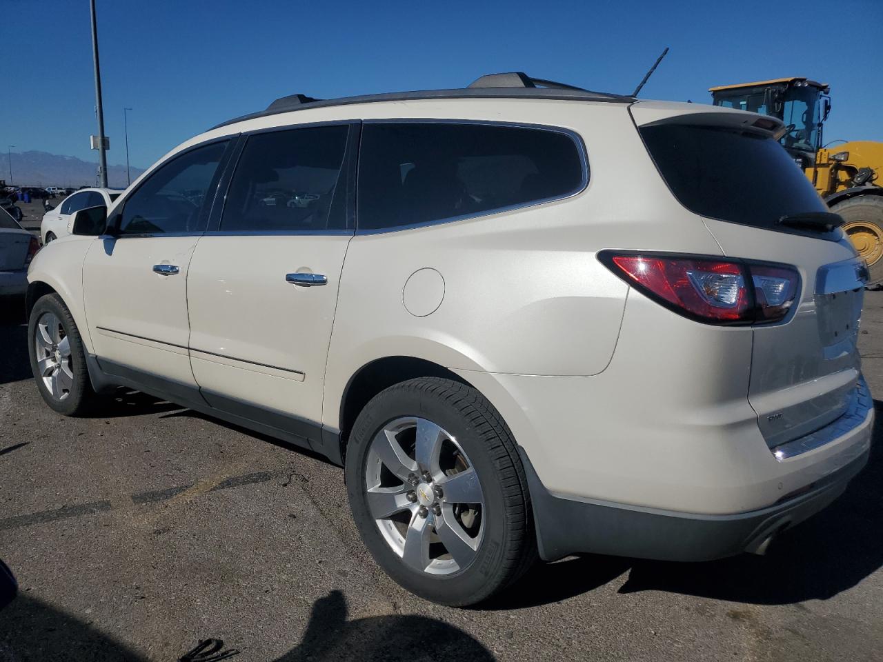 2015 Chevrolet Traverse - Image 2