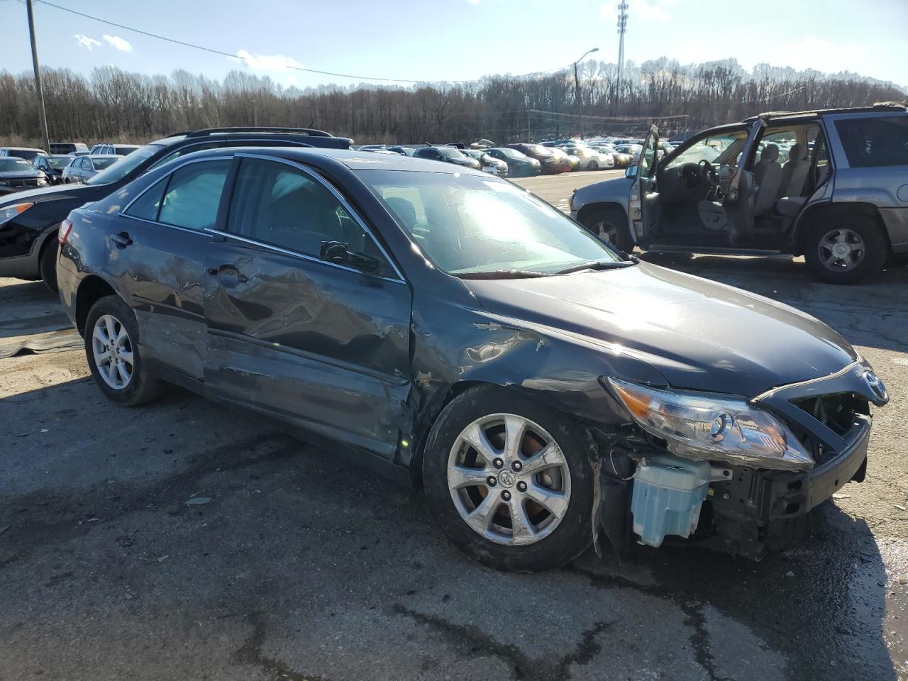 2011 Toyota Camry - Image 4