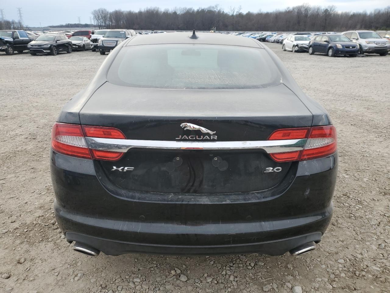 2015 Jaguar XF - Image 6