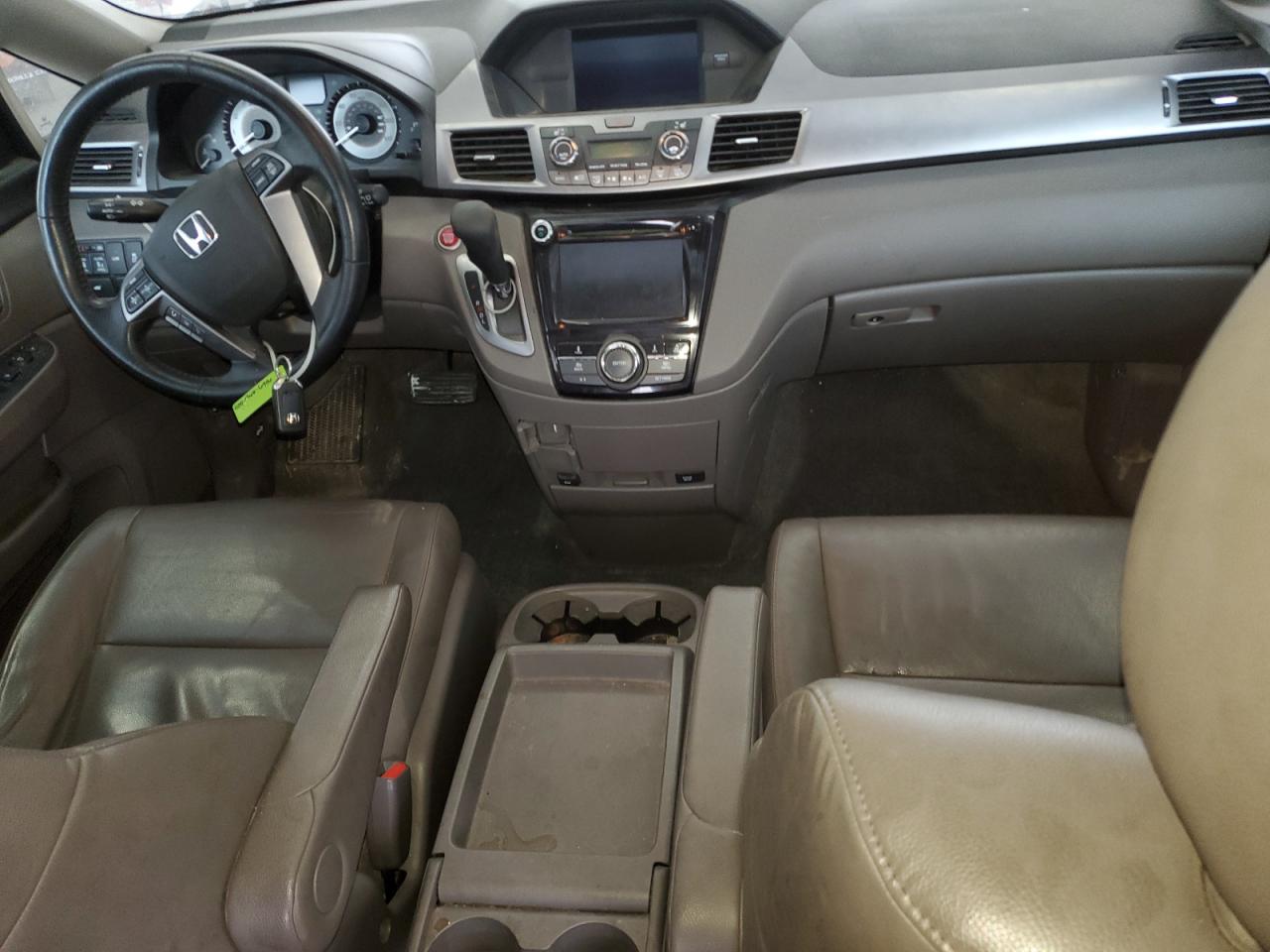 2014 Honda Odyssey - Image 8