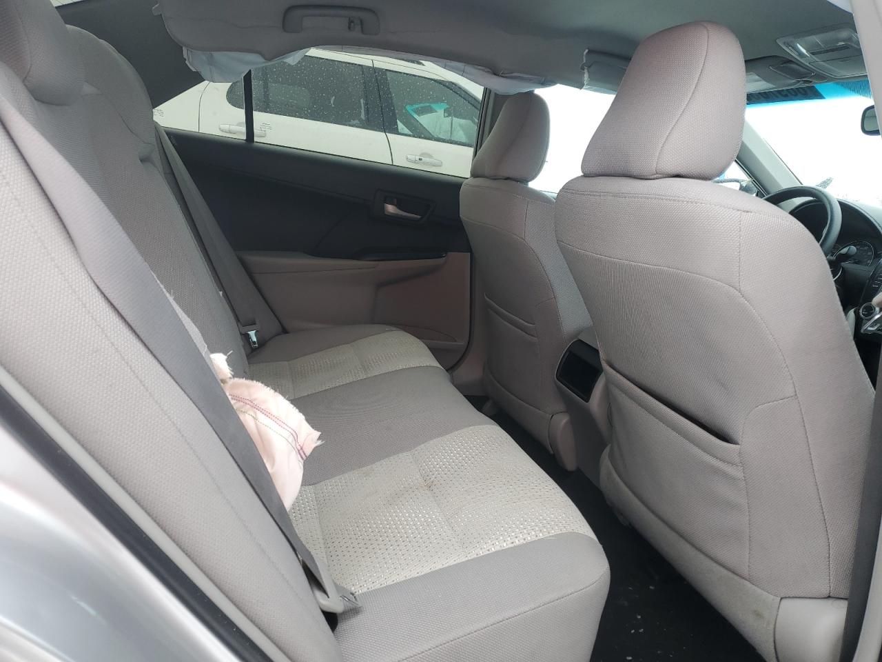 2014 Toyota Camry - Image 10