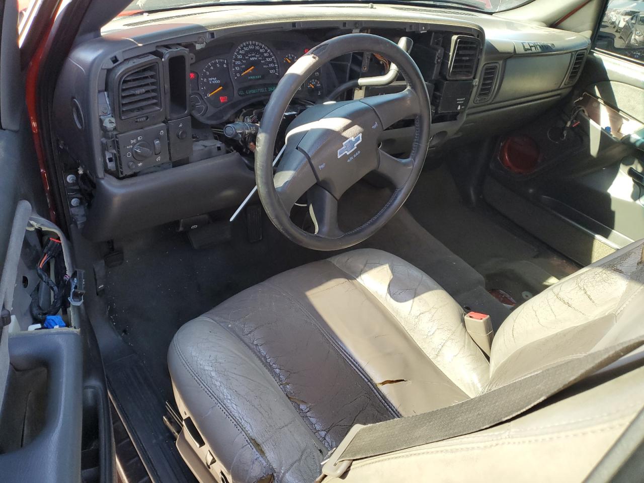 2003 Chevrolet Silverado - Image 8