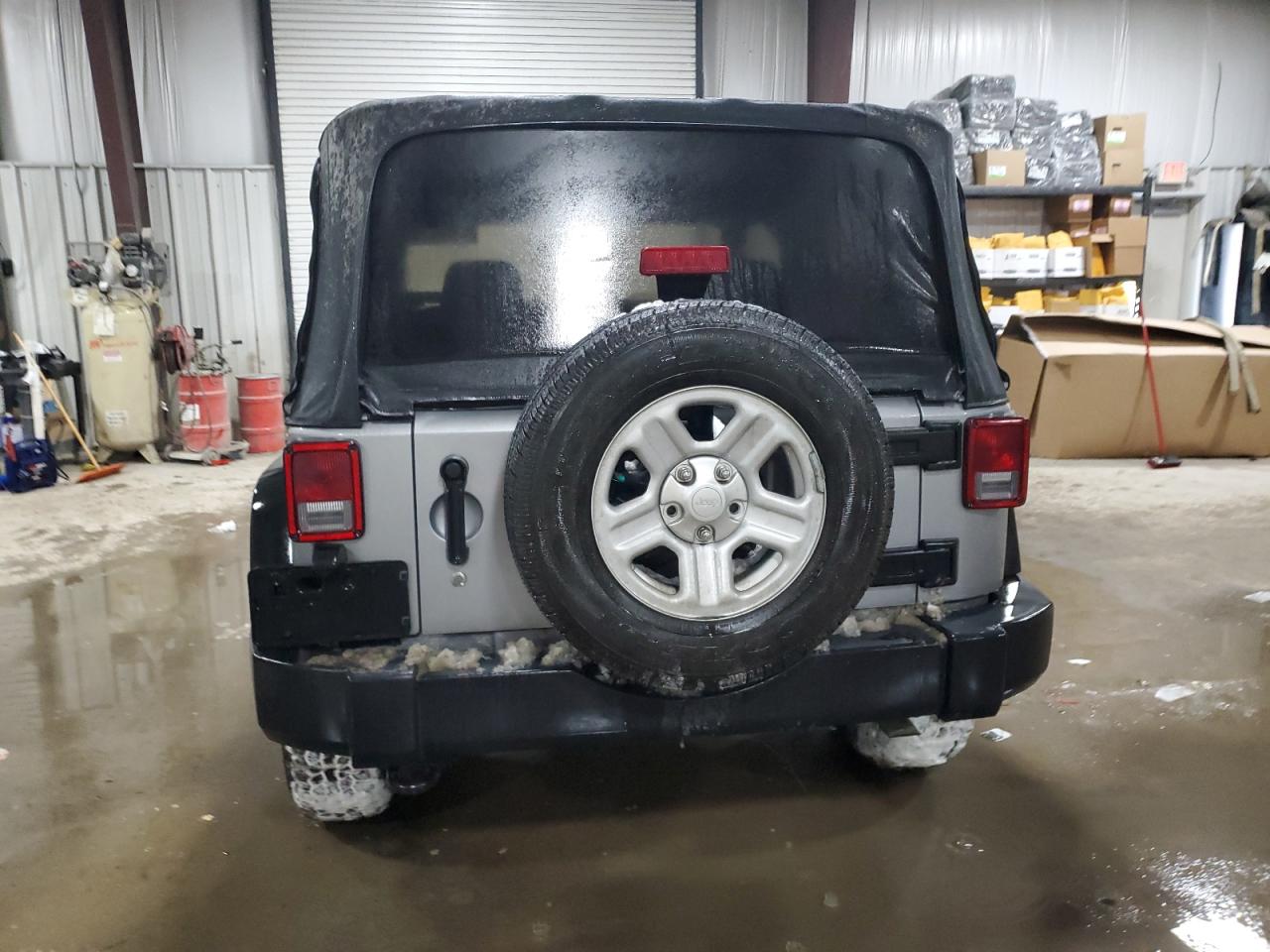 2014 Jeep Wrangler - Image 6