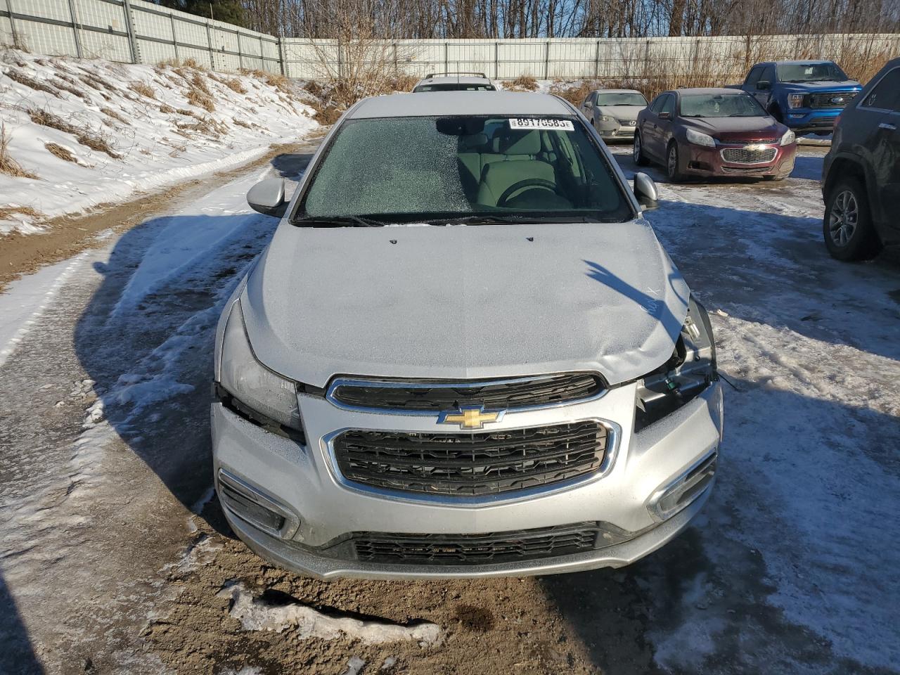 2016 Chevrolet Cruze - Image 5