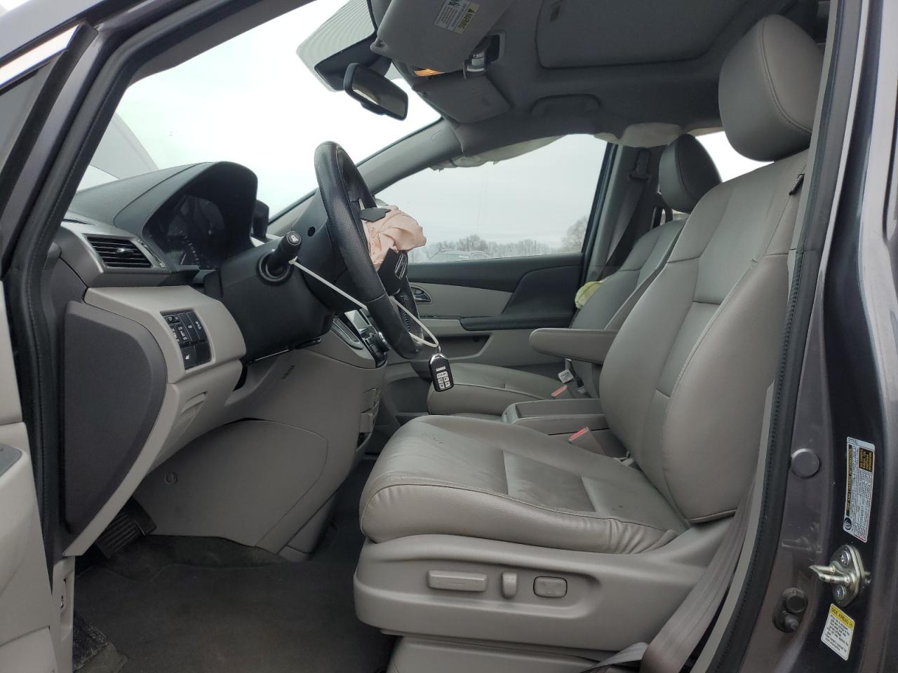2015 Honda Odyssey - Image 7