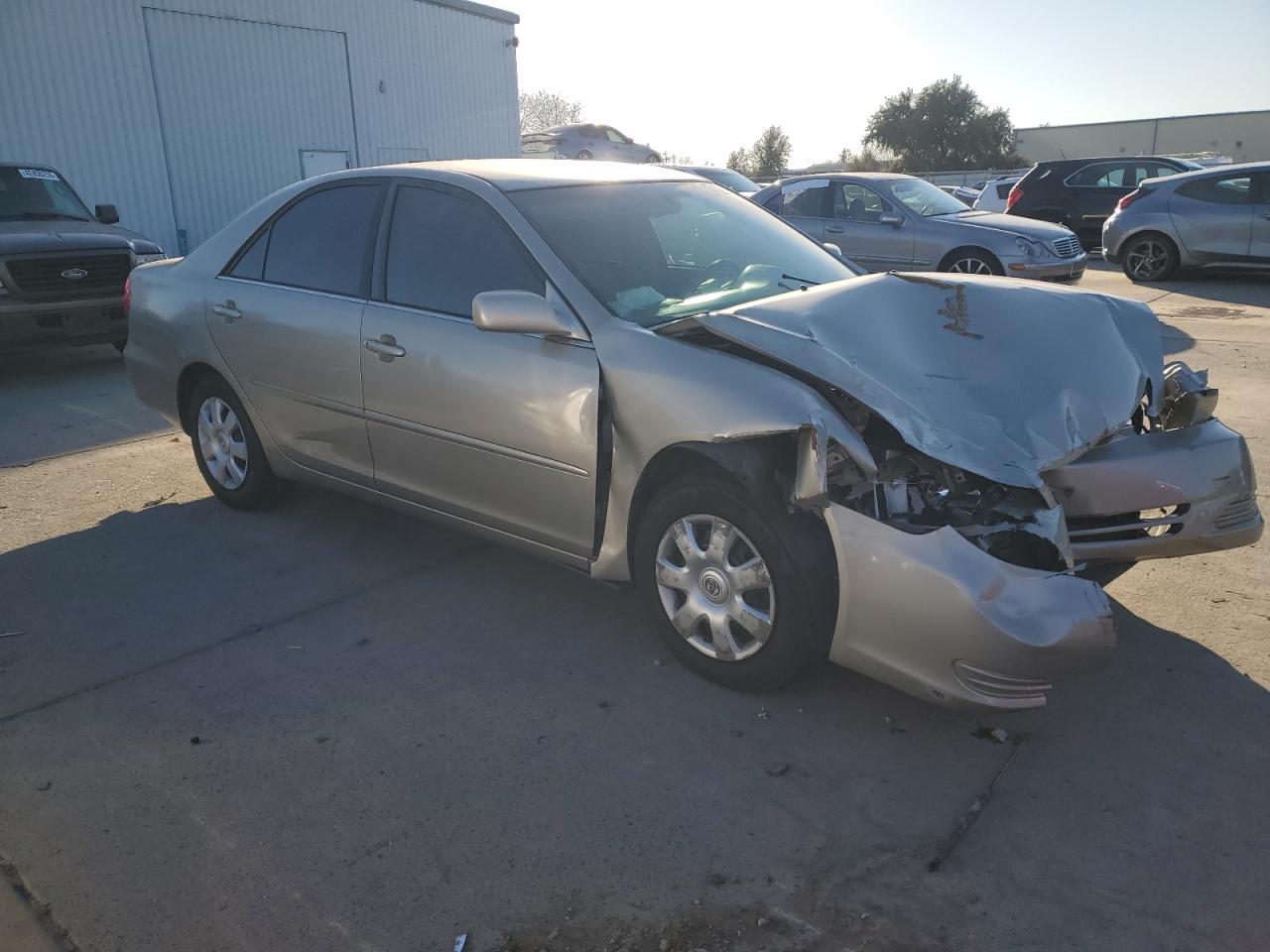 2004 Toyota Camry - Image 4