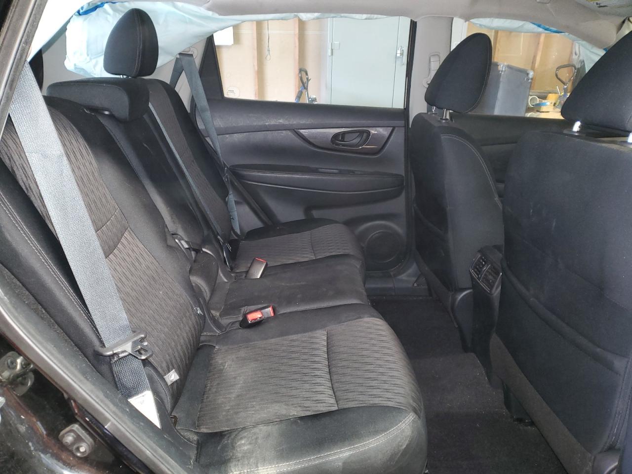2019 Nissan Rogue - Image 11