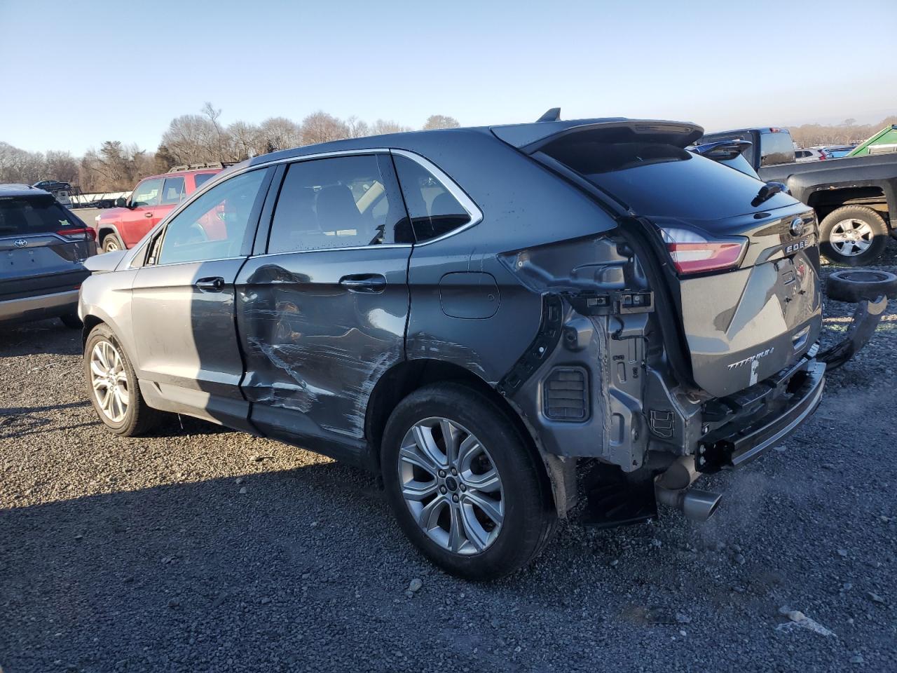 2023 Ford Edge - Image 2