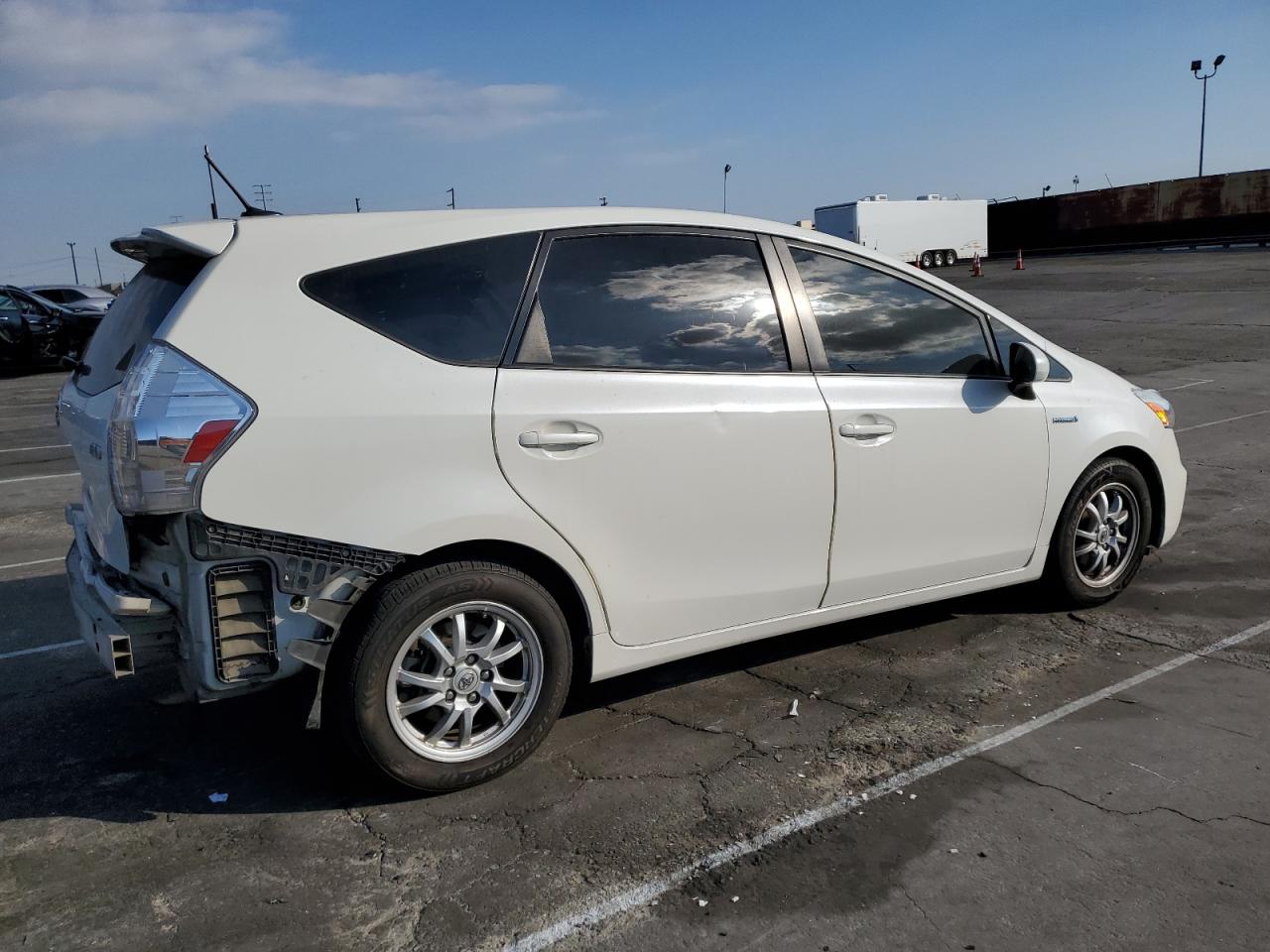 2012 Toyota Prius - Image 3