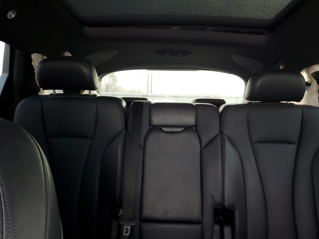 2018 Audi Q7 - Image 10