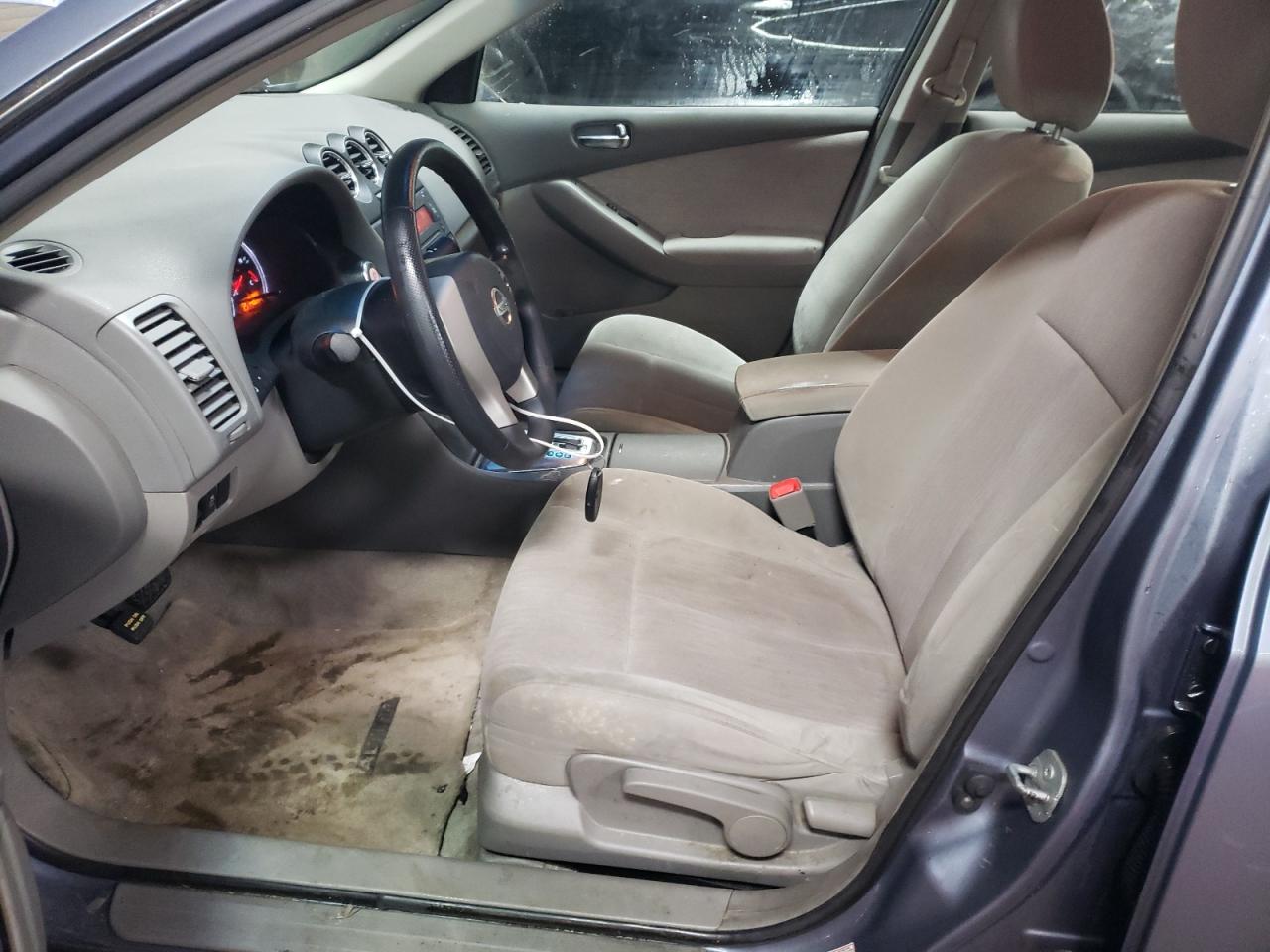 2011 Nissan Altima - Image 7